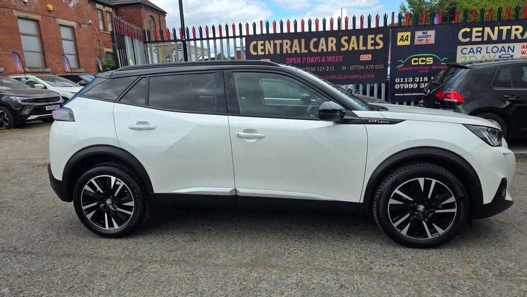 Peugeot 2008 Gt Line White #6
