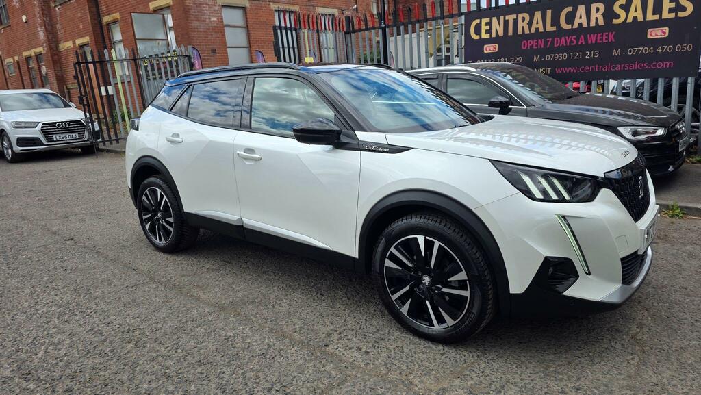 Peugeot 2008 Gt Line White #5