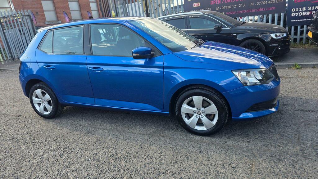 Skoda Fabia Se Blue #4