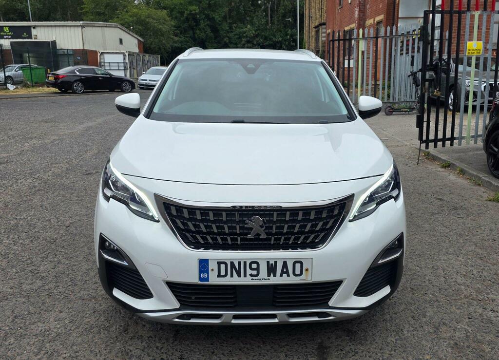 Peugeot 3008 Allure White #3