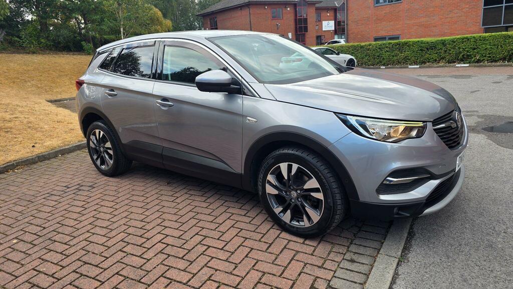 Vauxhall Grandland X Sport Nav Grey