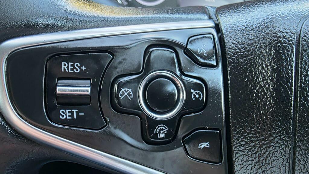 Vauxhall Insignia 1.4I Turbo Sri Nav Euro 6 Ss White #25