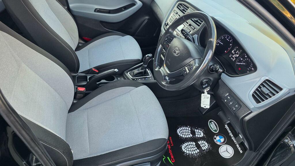 Hyundai I20 1.2 Blue Drive Se Euro 6 Ss Silver #27