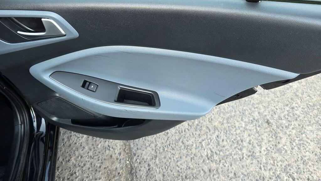 Hyundai I20 1.2 Blue Drive Se Euro 6 Ss Silver #28