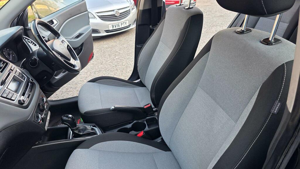 Hyundai I20 1.2 Blue Drive Se Euro 6 Ss Silver #42