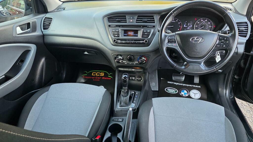 Hyundai I20 1.2 Blue Drive Se Euro 6 Ss Silver #30
