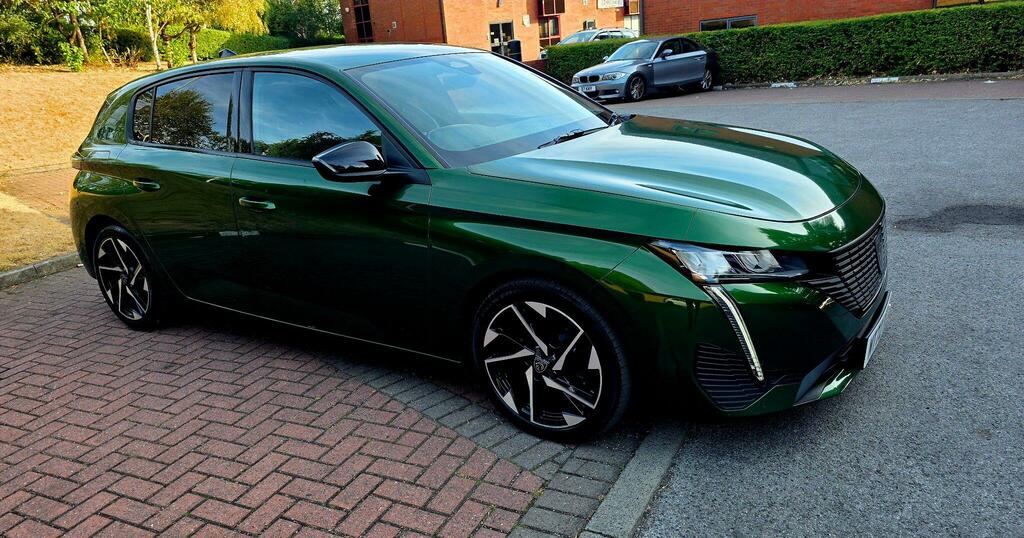 Peugeot 308 Allure Premium Green