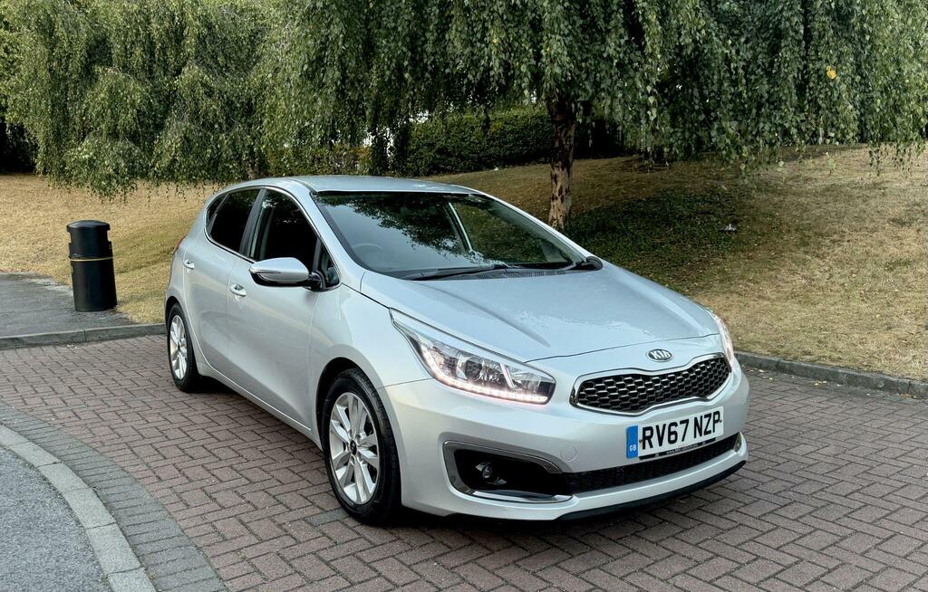 Kia Ceed 2 Silver #2