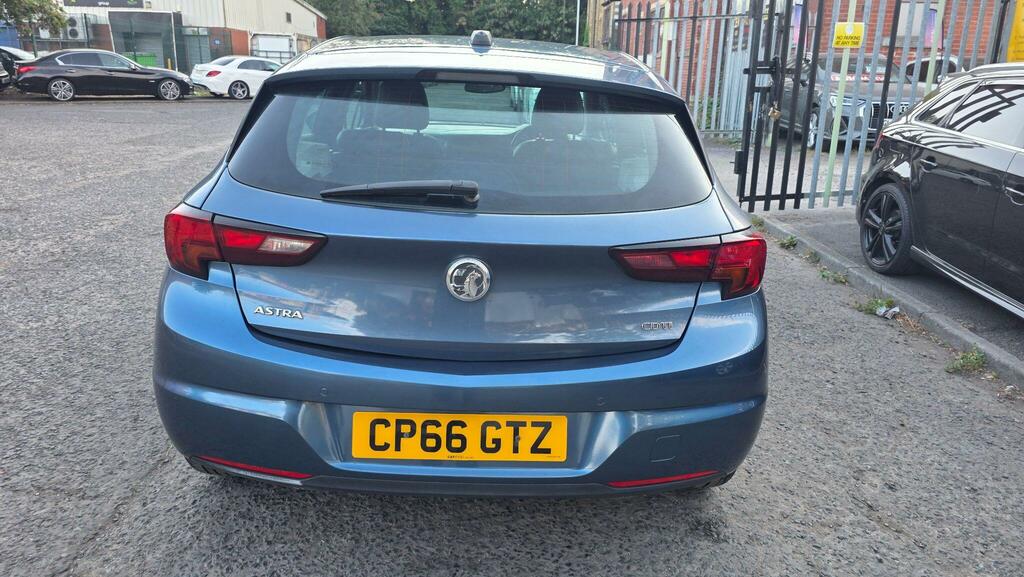 Vauxhall Astra 1.4I Turbo Sri Sports Tourer Euro 6 Red #8