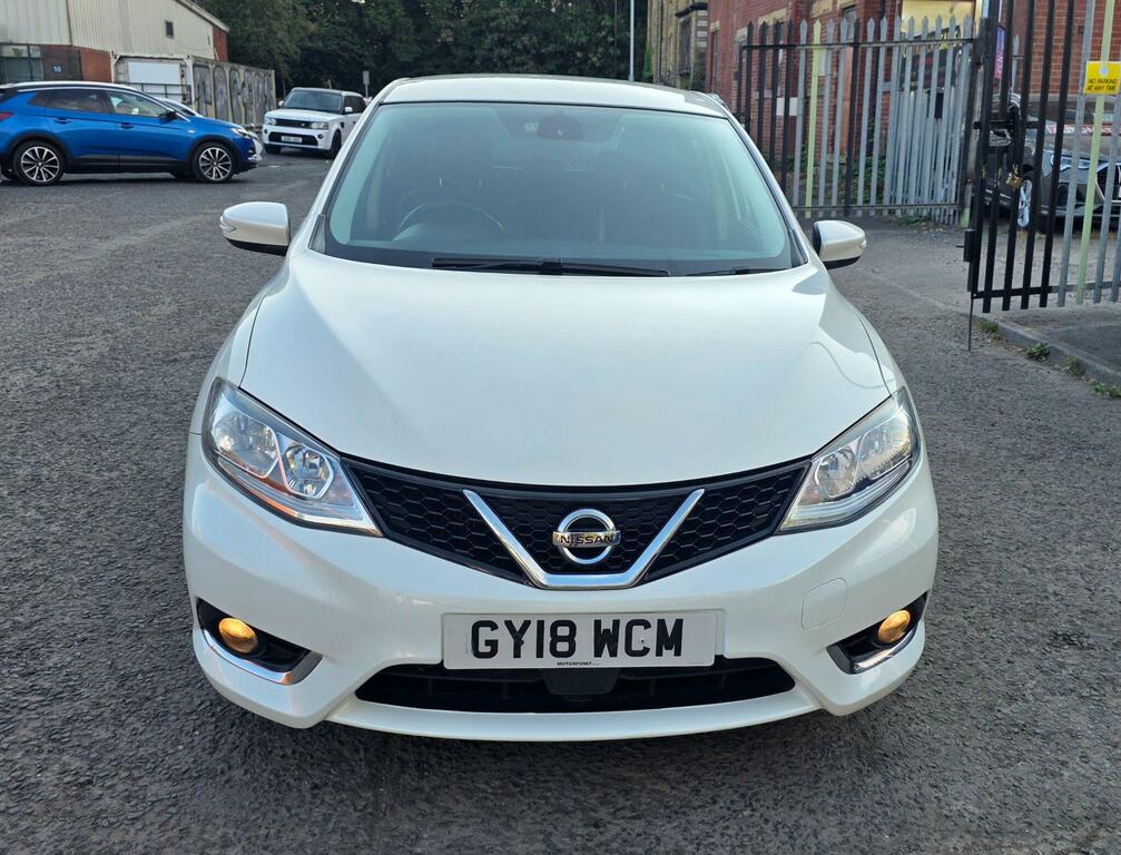 Nissan Pulsar N-connecta White #4
