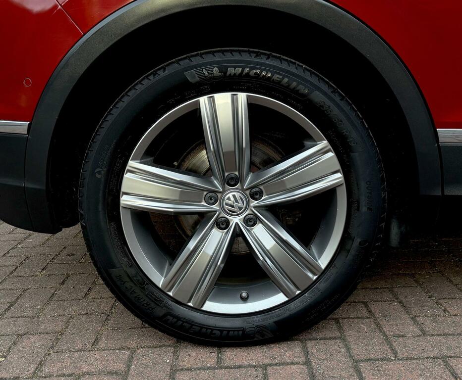 Volkswagen Tiguan 2.0 Sel Tdi Bmt 4Motion Dsg 148 Bhp Blue #29