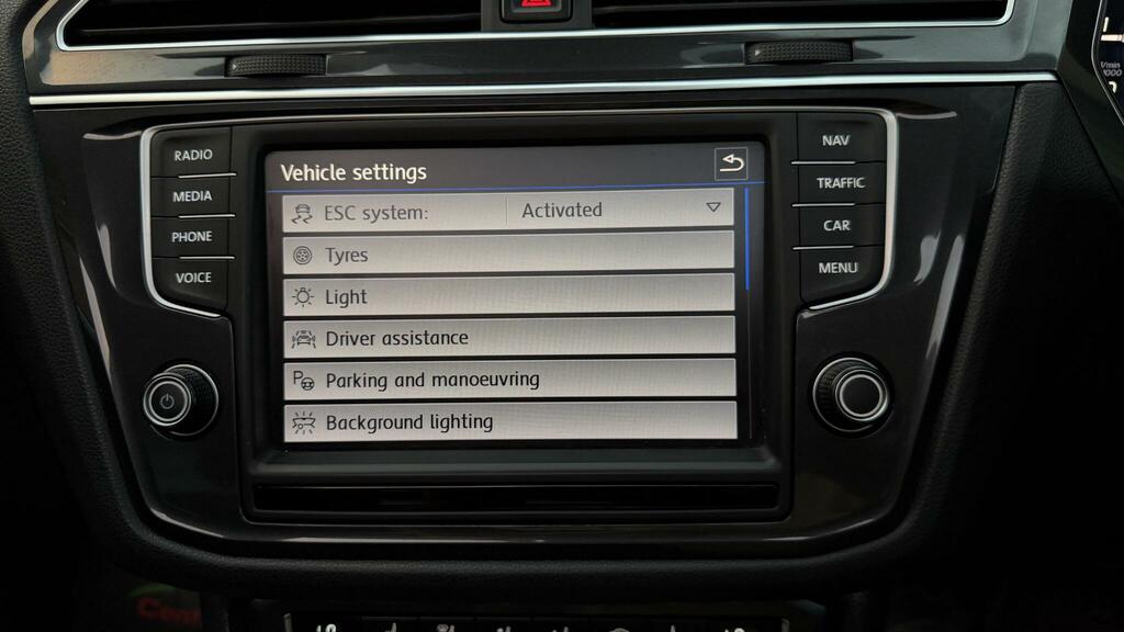 Volkswagen Tiguan 2.0 Sel Tdi Bmt 4Motion Dsg 148 Bhp Blue #77