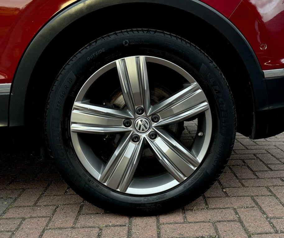 Volkswagen Tiguan 2.0 Sel Tdi Bmt 4Motion Dsg 148 Bhp Blue #31