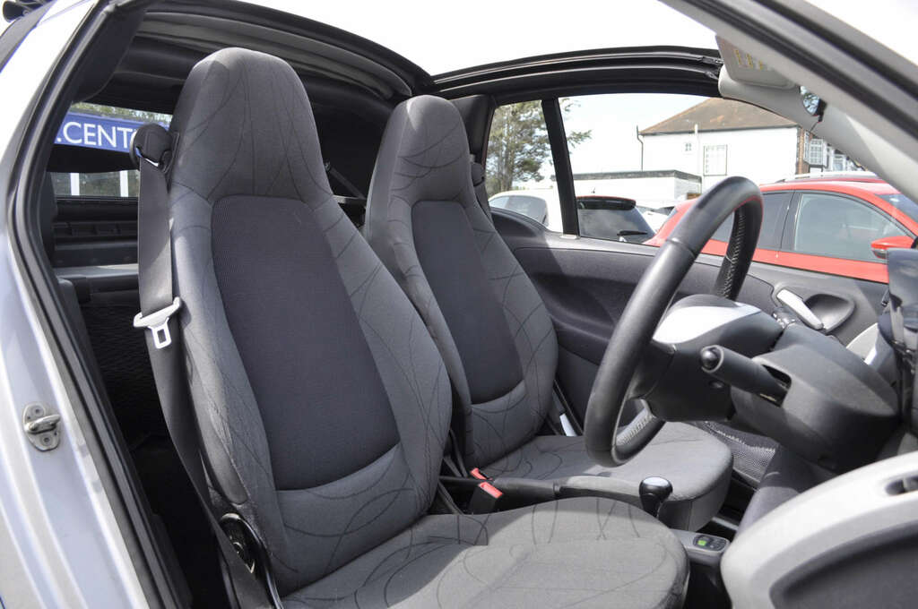Smart Fortwo 1.0 Fortwo Passion Mhd Silver #2