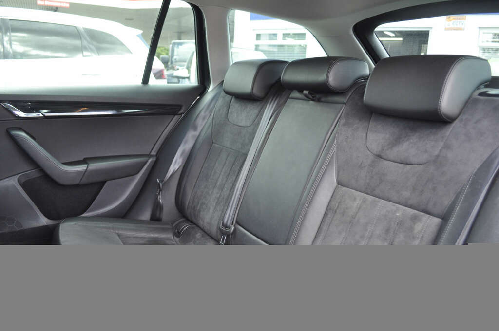 Skoda Octavia 1.4 Octavia Se L Tsi Grey #3