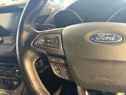 Ford Kuga Ford Kuga 1.5 Tdci Titanium X 2Wd Euro 6 Ss Red #17