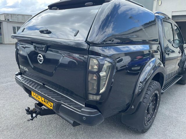 Nissan Navara 2.3 Dci N-guard Pickup Double Cab Black #3