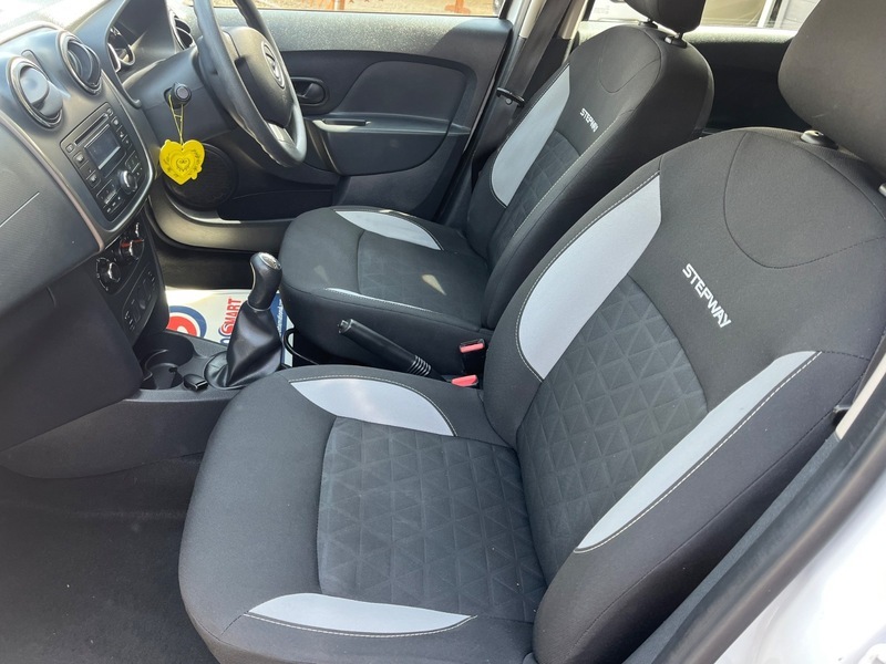 Dacia Sandero Stepway Ambiance Dci White #4