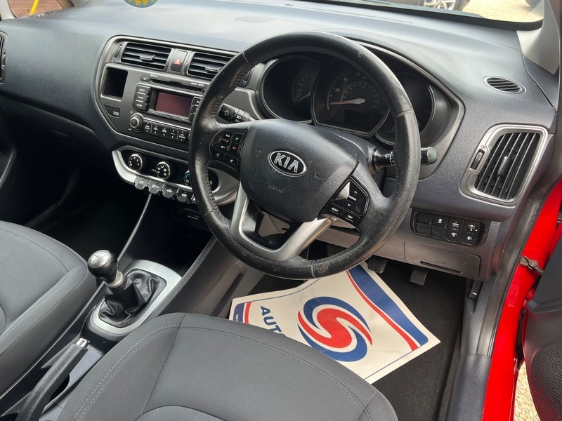 Kia RIO 1.4 2 Hatchback Euro 5 107 Bhp Red #7