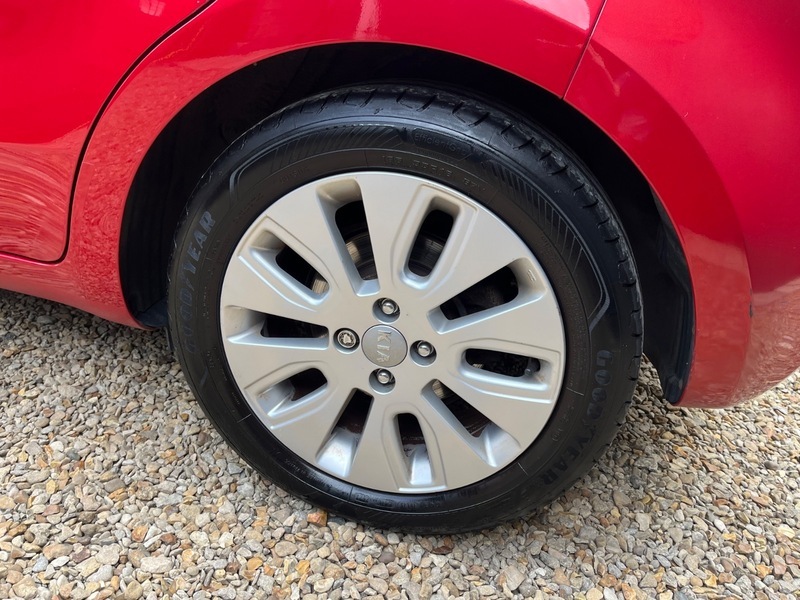 Kia RIO 2 Red #3