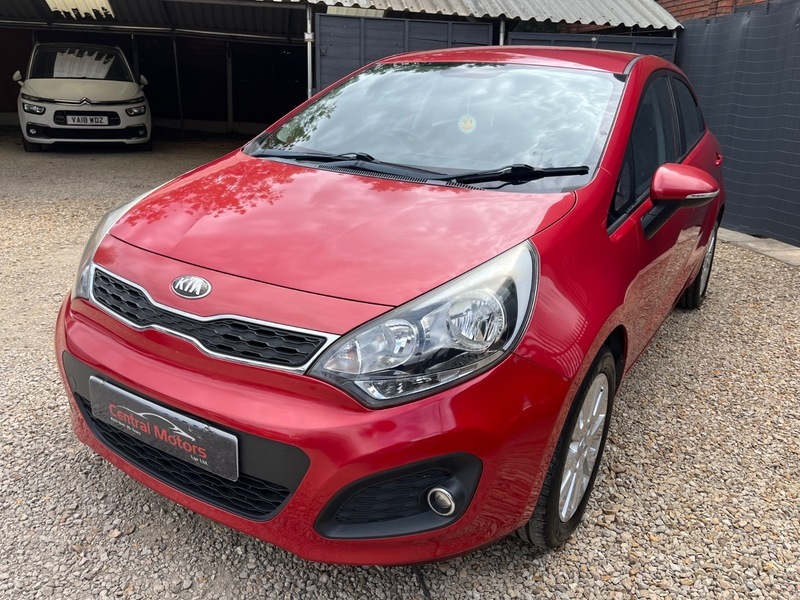 Kia RIO 1.4 2 Hatchback Euro 5 107 Bhp Red #10