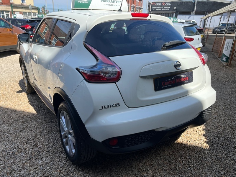 Nissan Juke Acenta Premium Dig-t White #2