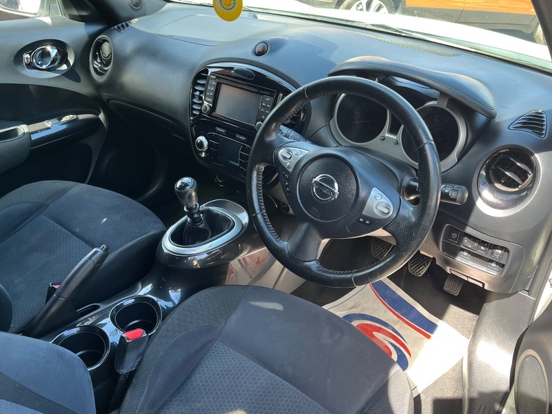 Nissan Juke Acenta Premium Dig-t White #3
