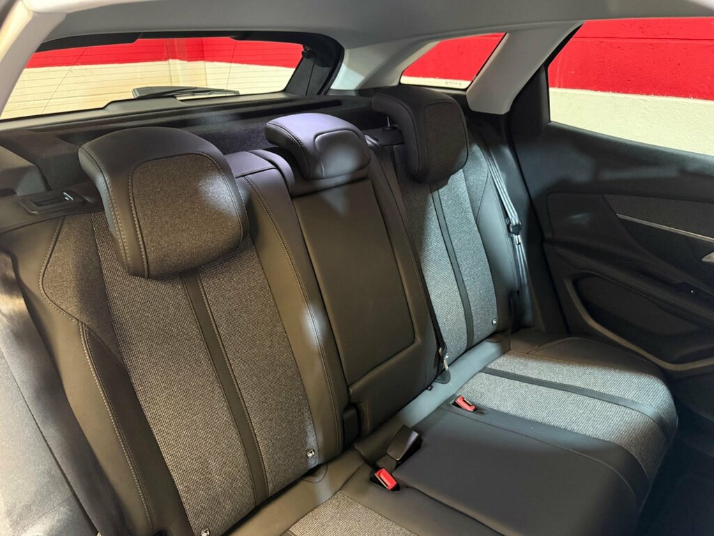 Peugeot 3008 1.2 Puretech Gt Line Premium #29