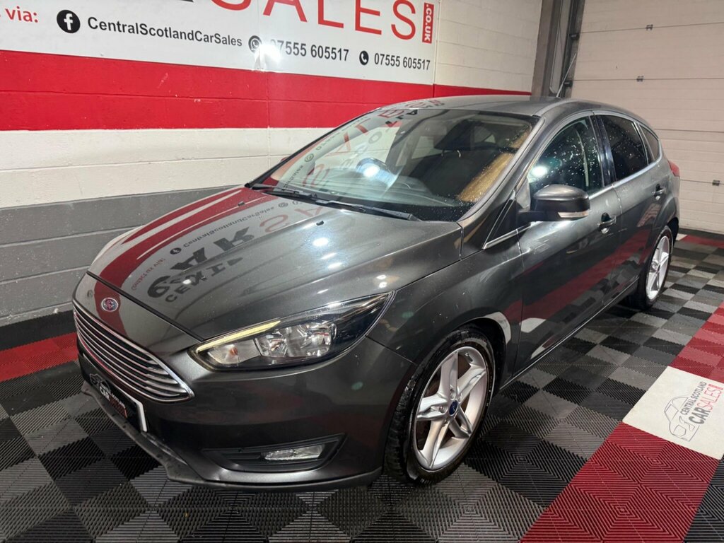 Ford Focus 1.5 Tdci Zetec Euro 6 Ss Grey #2