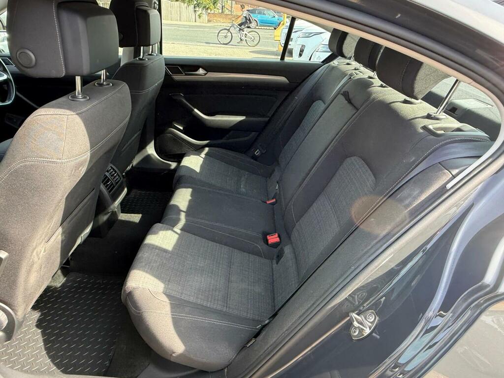 Volkswagen Passat 1.5 Tsi Evo Se Nav Euro 6 Ss Grey #4