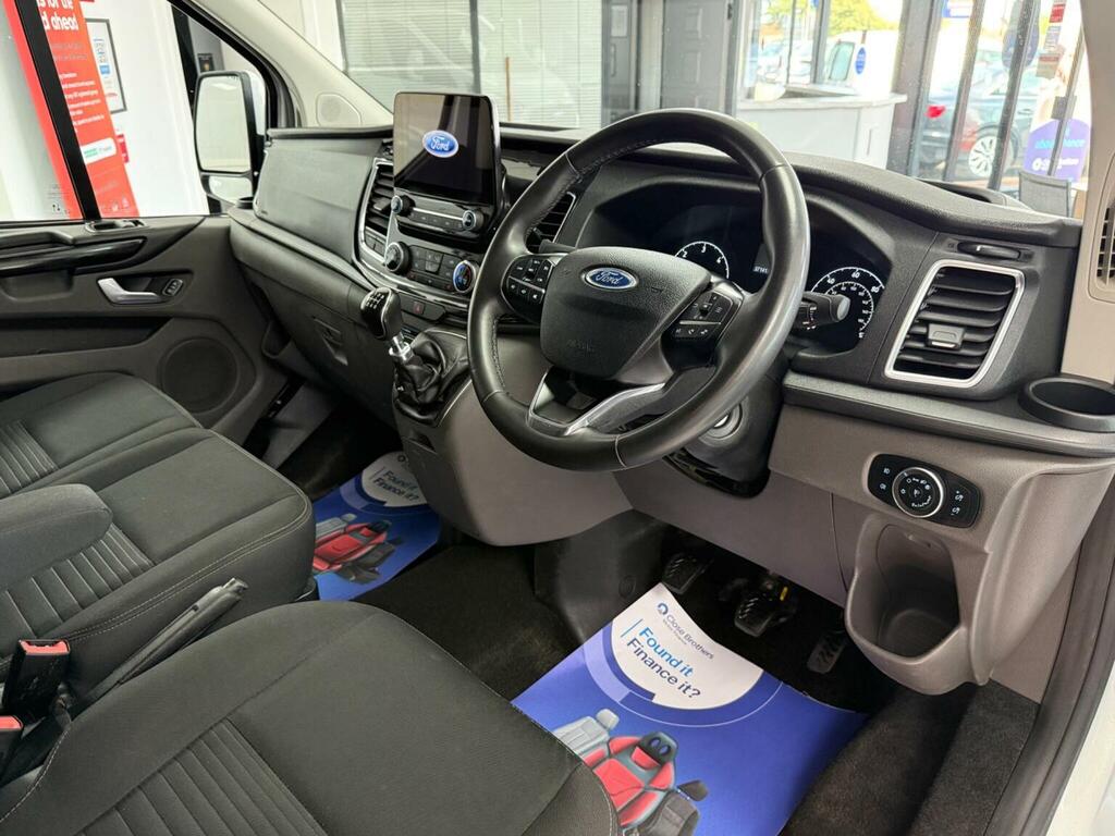 Ford Transit Custom 2.0 320 Ecoblue Limited Crew Van L2 H1 Euro 6 Ss LA72HMX White #4