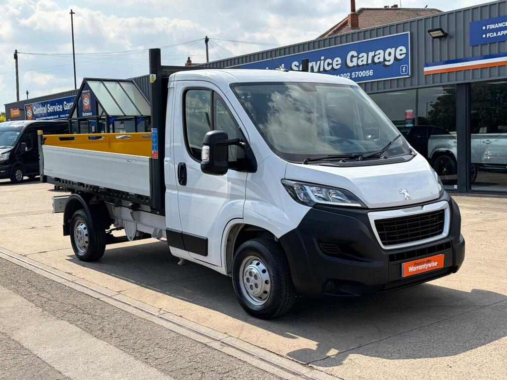 Peugeot Boxer 2.2 Bluehdi 335 Built For Business L2 Euro 6 Ss White