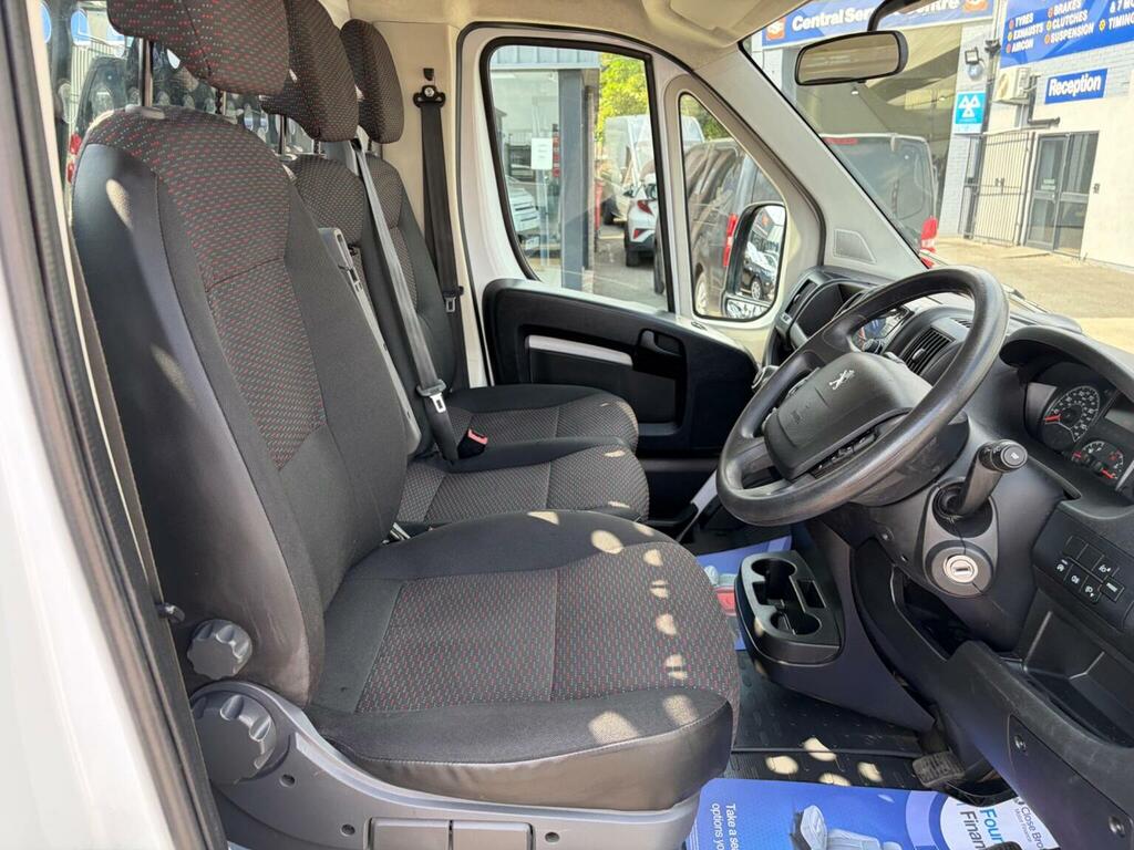 Peugeot Boxer 2.2 Bluehdi 335 Built For Business L2 Euro 6 Ss White #5