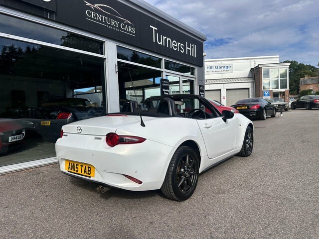 Mazda MX-5 Convertible White #5