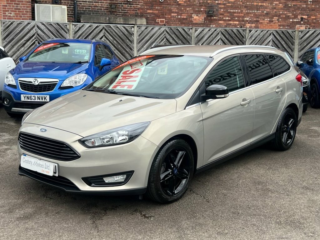 Ford Focus 1L Titanium Silver #2