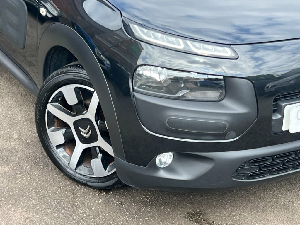 Citroen C4 Cactus 1.6L Flair Black #3