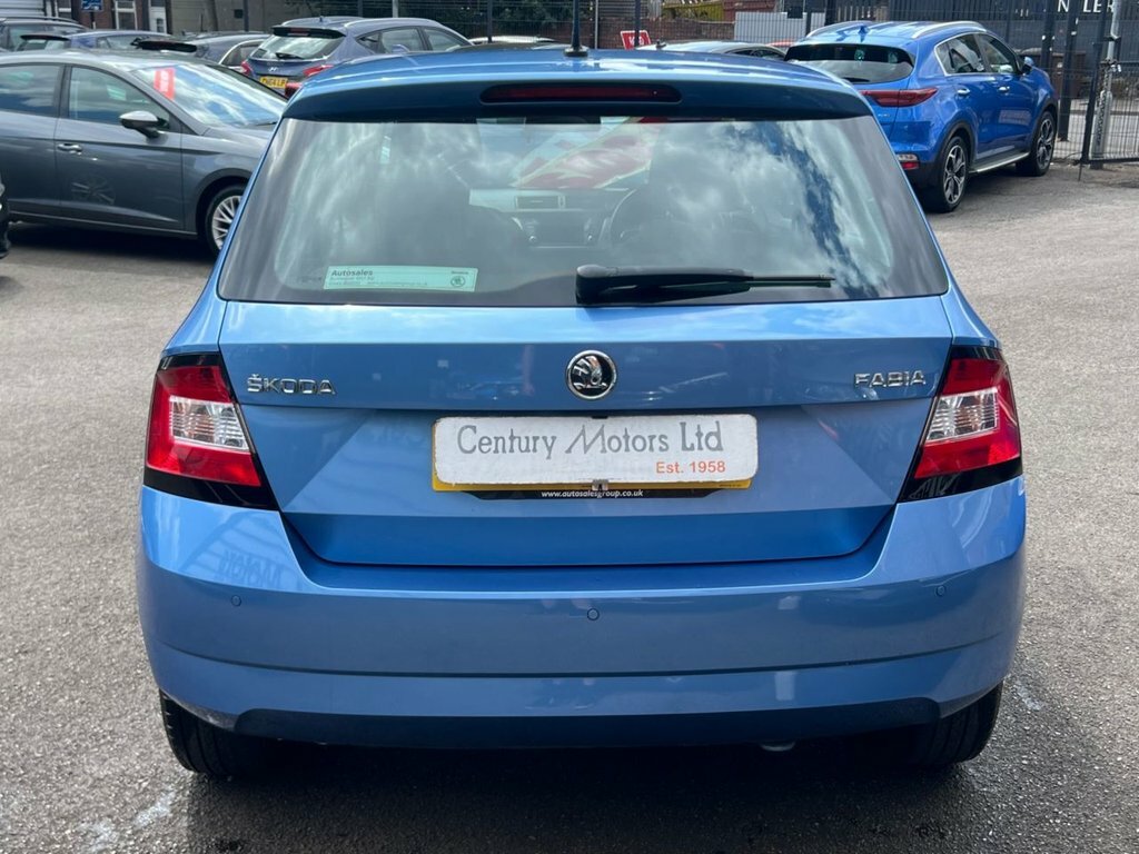 Skoda Fabia 1L Se Blue #4