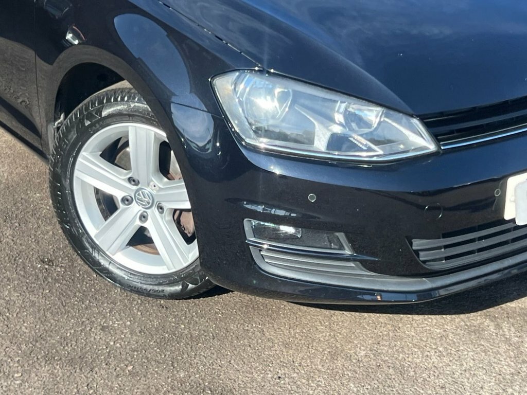 Volkswagen Golf 2L Match Black #6