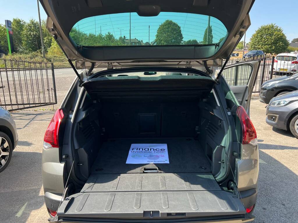Peugeot 3008 1.6 Blue Hdi Ss Allure 120 Bhp Grey #12