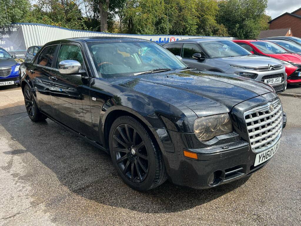 Chrysler 300C 3.0 V6 Crd Se YH60LBA Black
