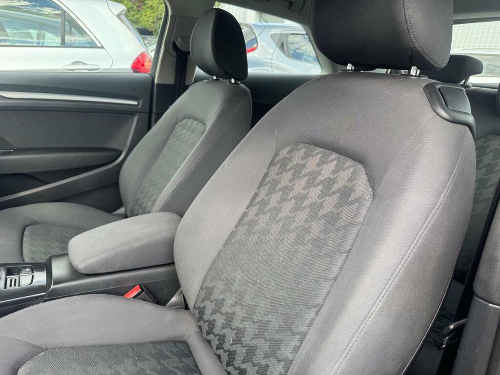 Audi A3 1.6 Tdi Ultra Se Technik Euro 6 S S Black #5