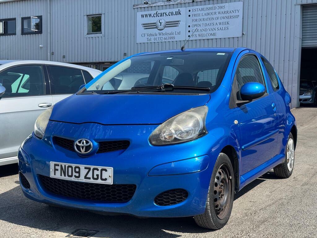 Toyota Aygo 1.0 Aygo Vvt-i Grey #2