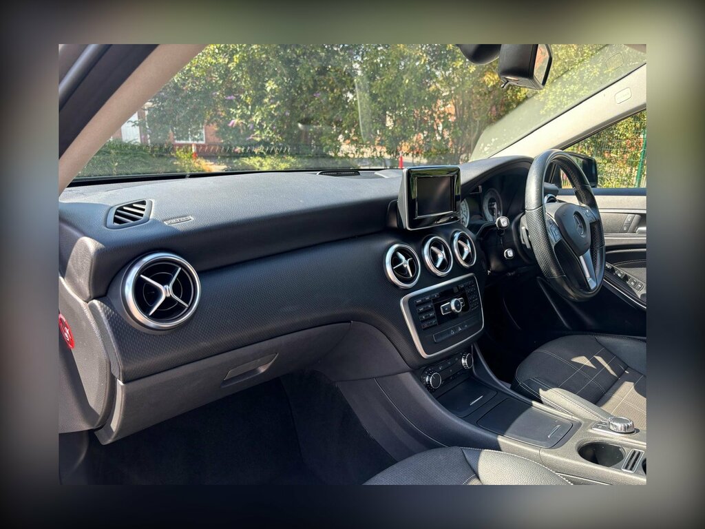 Mercedes-Benz A Class 2.1 Cdi Sport 7G-dct Euro 6 Ss Black #10