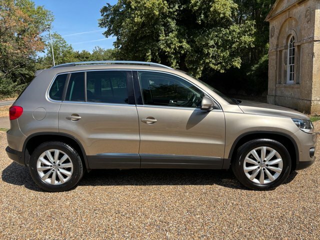 Volkswagen Tiguan 2.0 Tdi Bluemotion Tech Match 2Wd Euro 5 S S Beige #2
