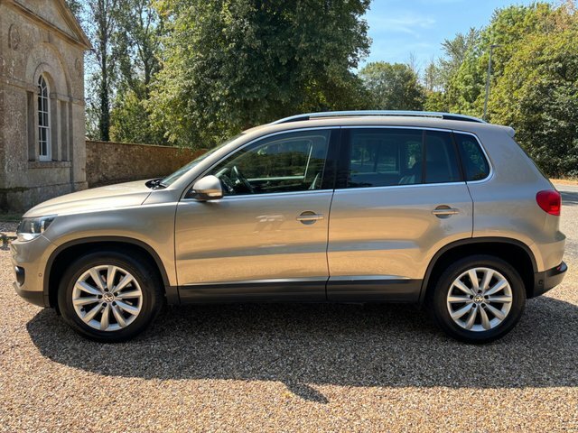 Volkswagen Tiguan 2.0 Tdi Bluemotion Tech Match 2Wd Euro 5 S S Beige #6