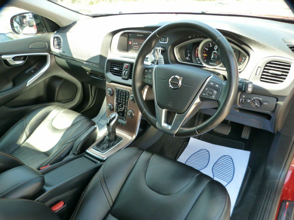 Volvo V40 Cross Country D2 Automatic Grey #20