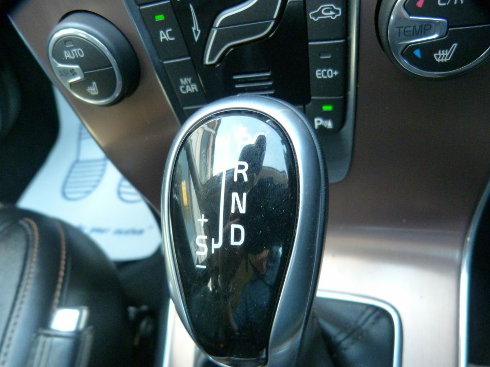 Volvo V40 Cross Country D2 Automatic Grey #31
