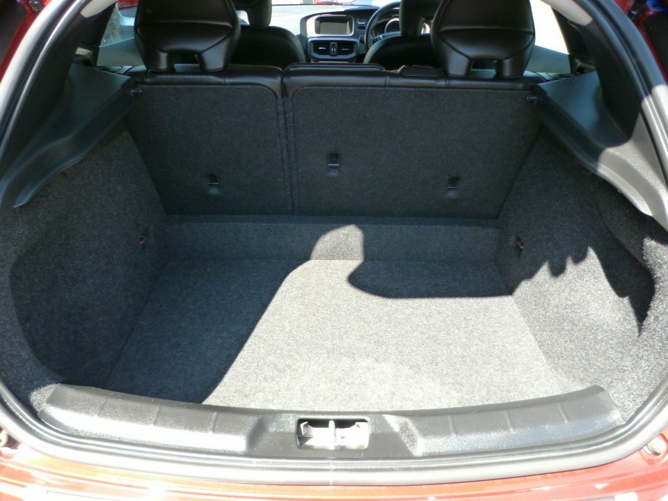 Volvo V40 Cross Country D2 Automatic Grey #32