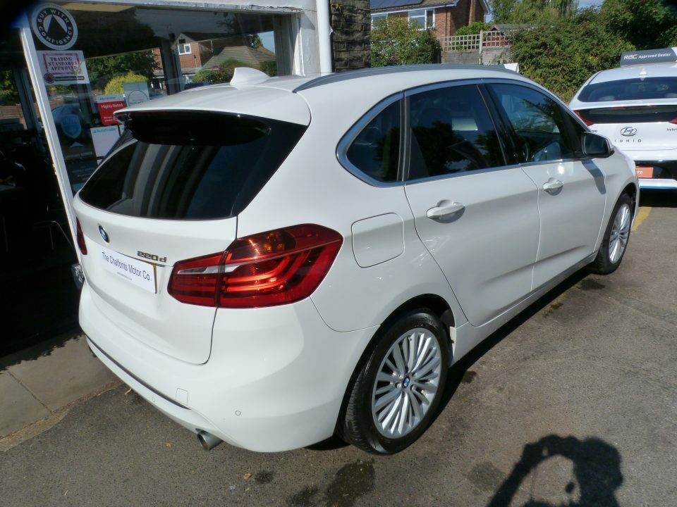 BMW 2 Series Active Tourer 2.0 Luxury Active Tourer White #6