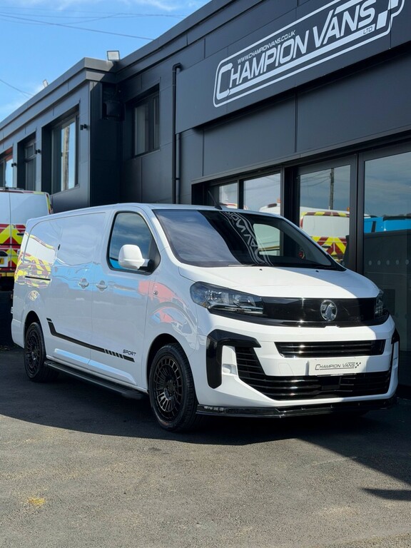 Vauxhall Vivaro 2.0 Turbo D Prime DS24AGV White #4